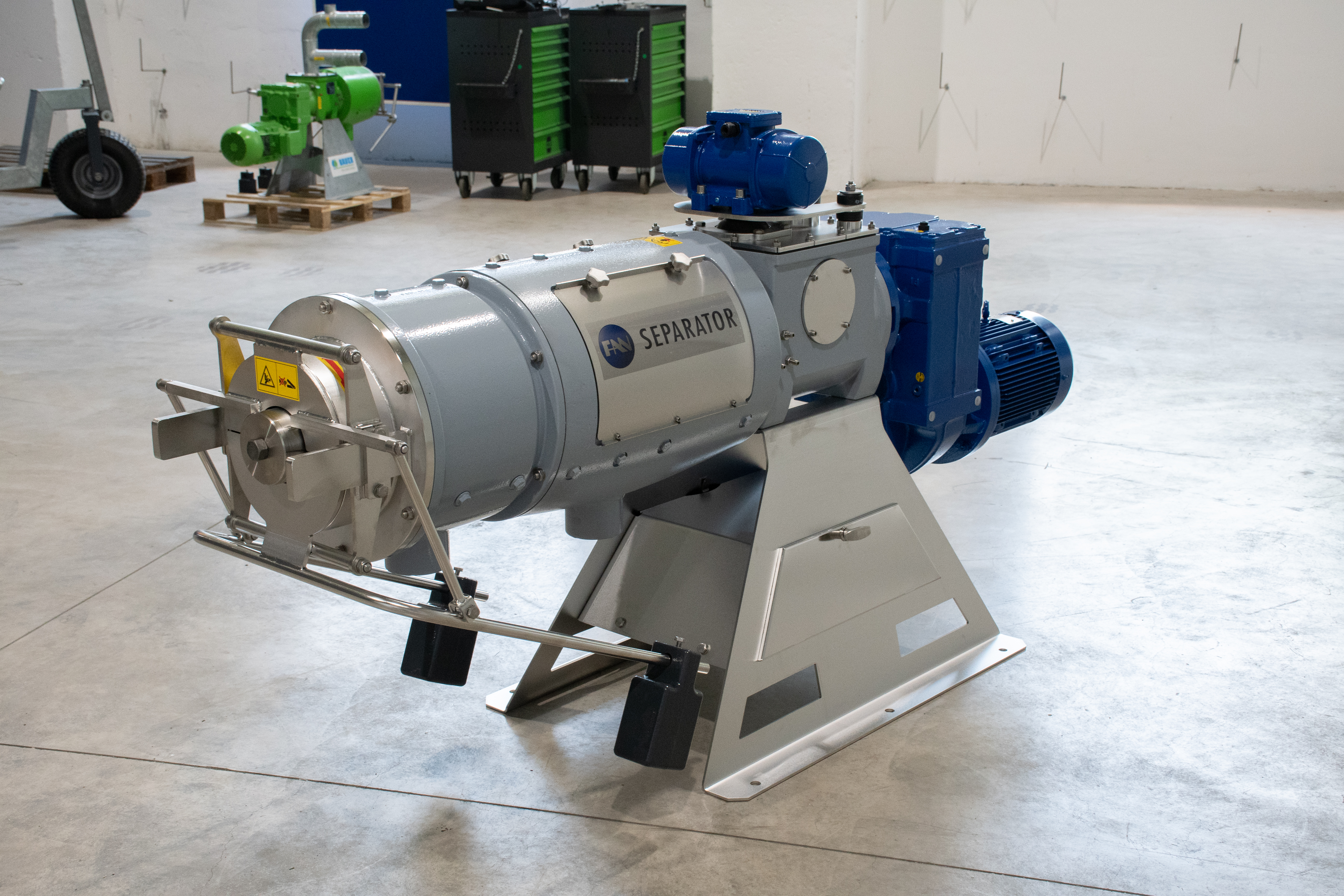 Separacion de estiercol en granja